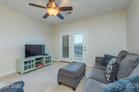 181 Brickton Village Circle 308