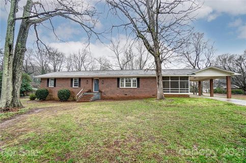 811 Ragin Lane