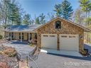 2052 Deep Woods Drive sold home in Hendersonville, SC