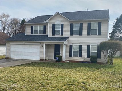 2077 Chapel Creek Road sold home in Autumn Ridge, Concord, NC