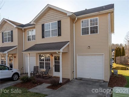 389 Wiltshire Circle 131 sold condo in Stafford Crossing, Fletcher, NC
