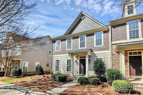 Previously sold for $330,000