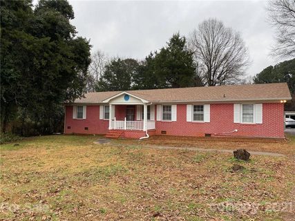 4901 Hamilton Circle