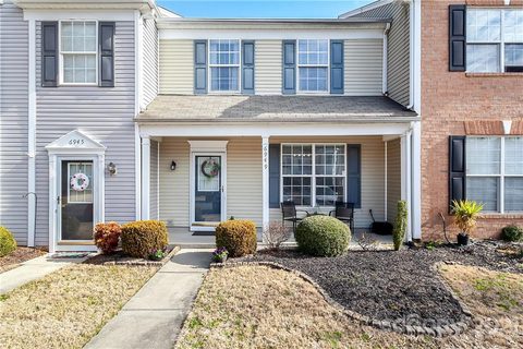 6949 Rothchild Drive sold townhome in The Preserve at Beverly Crest, Charlotte, NC