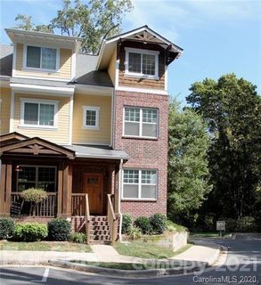 649 Village Main Circle