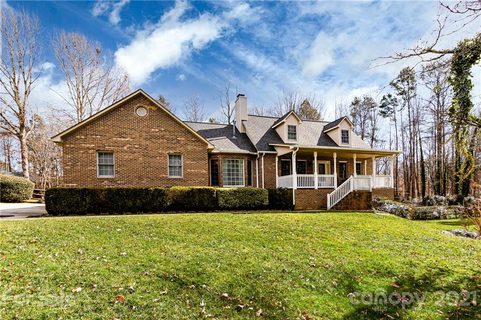 108 Pondridge Lane sold home in Farmstead, Mooresville, NC