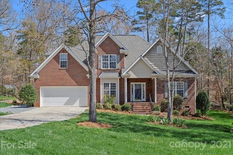 533 Aspen Lane