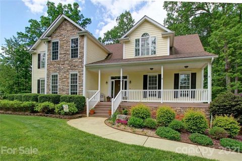 114 Palmetto Drive sold home in Stutts Cove, Mooresville, NC