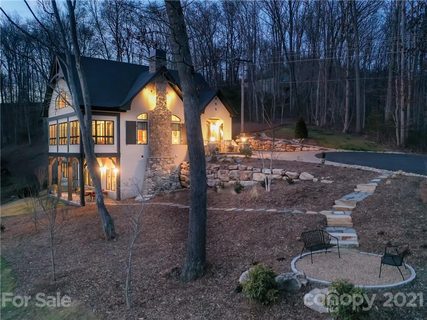 21 Leisure Wood Drive