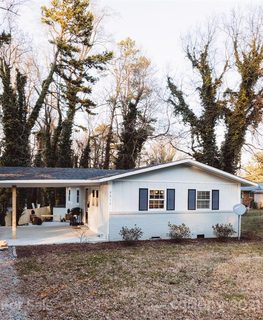 2812 Ravencroft Drive 14