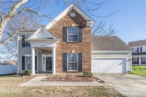 1908 Safflower Circle