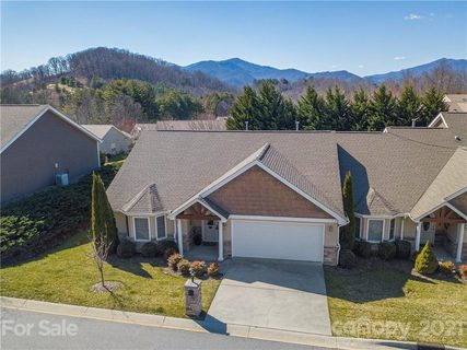 48 Denali Lane 204 sold home in Castle Creek Village, Waynesville, NC