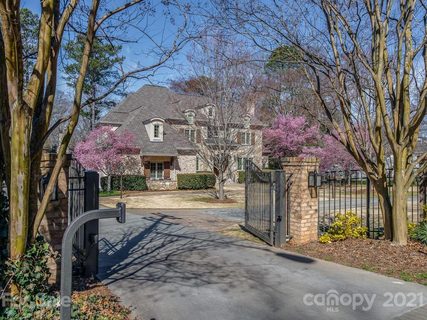 2224 Carmel Road sold home in Town And Country Estates, Charlotte, NC