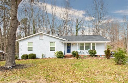 5821 Charing Place sold home in Rama Woods, Charlotte, NC