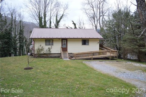 140 Patchens Estate Road sold home in Patchens Mountainside Forest, Waynesville, NC