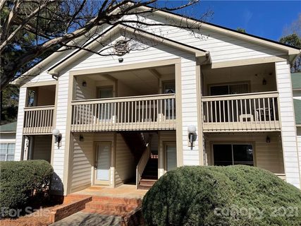 1041 Churchill Downs Court G