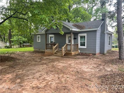 615 Ligustrum Street sold home in Homewood, Charlotte, NC