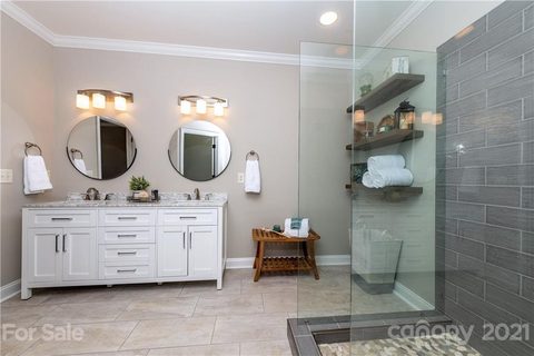 3824 Misty Glen Court