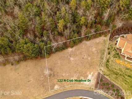 122 N Crab Meadow Drive sold lot in Crab Creek Valley, Hendersonville, NC