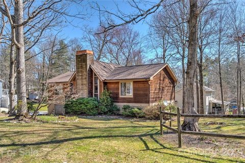 15 Greenleaf Road