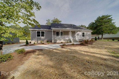 17 Luther Woods Drive