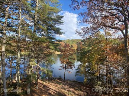 1548 Deer Park Lake Road sold home in Deer Park Lake, Spruce Pine, NC