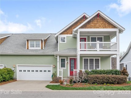 17 Craftsman Circle 2-B sold townhome in The Wildes at Chunns Cove, Asheville, NC
