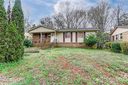 9416 Spruce Pine Place sold home in Charlotte, SC