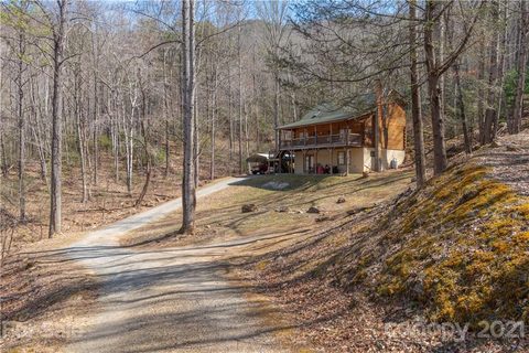 225 Wagon Wheel Way sold home in Scott and Silverstein, Canton, NC