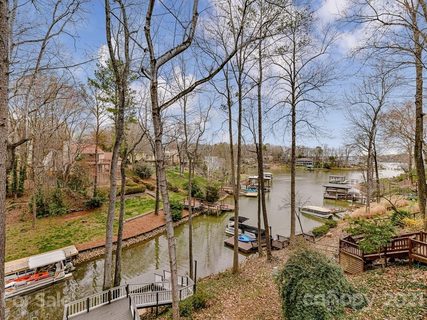 Previously sold for $635,000