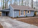 5812 Falstaff Drive sold home in Charlotte, SC