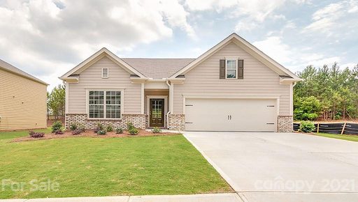 4394 Riverton Loop