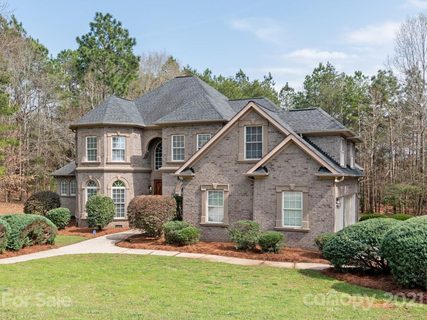 1215 Silver Arrow Court 77 sold home in Huntington Farms, Fort Mill, SC