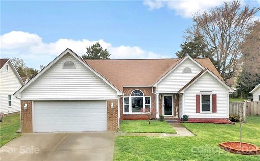 9013 English Saddle Lane