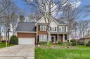 8115 Stevens Mill Road sold home in Matthews, SC