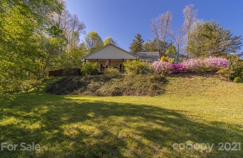 104 Founders Way