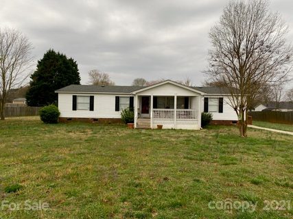 5792 Bow Street sold manufactured home in Scotland Yard, Rock Hill, SC