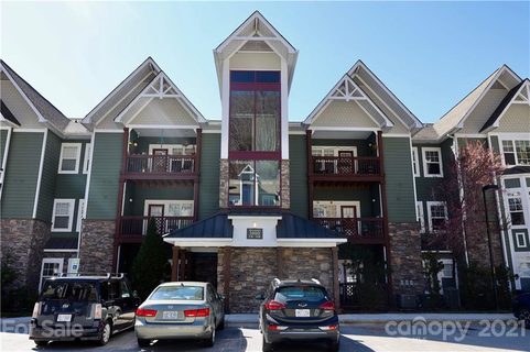 1000 Olde Eastwood Village Boulevard 3B