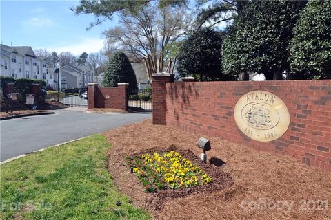 6416 Royal Celadon Way sold home in Avalon, Charlotte, NC