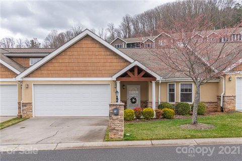 35 Denali Lane sold home in Castle Creek Village, Waynesville, NC