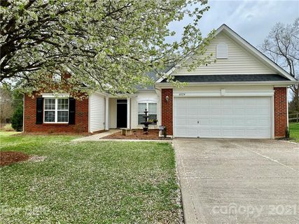 6824 Blake Brook Drive