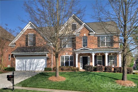 9904 Paxton Run Road