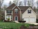 5016 Eagle Creek Drive sold home in Charlotte, SC