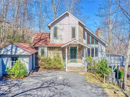 122 Kings Ridge Road sold home in Sherwood Mountain, Maggie Valley, NC