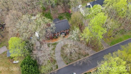 11114 Brandonwood Lane sold home in Brandonwood, Matthews, NC