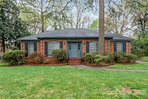 6803 Olde Savannah Road
