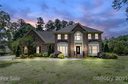 301 Amanda Drive sold home in Matthews, SC