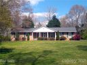 304 Maplewood Drive sold home in Morganton, SC