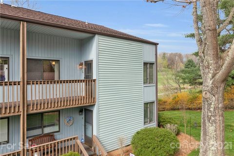 87 Willow Road D-16