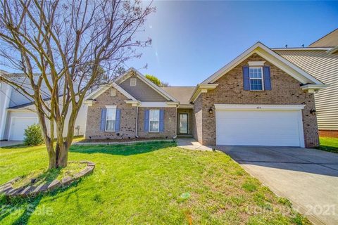 425 Moses Rhyne Drive